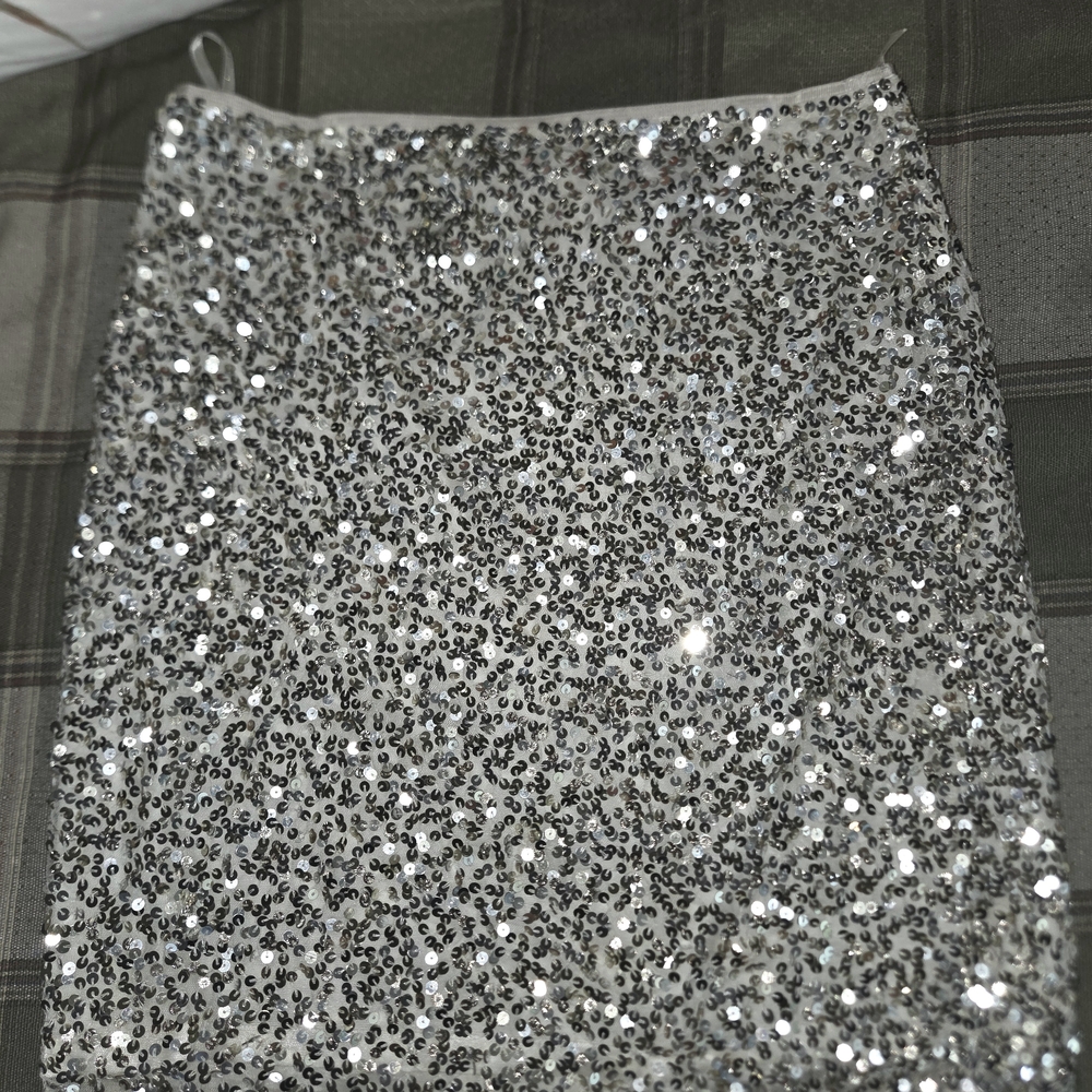 White House Black Market Sequin Skirt